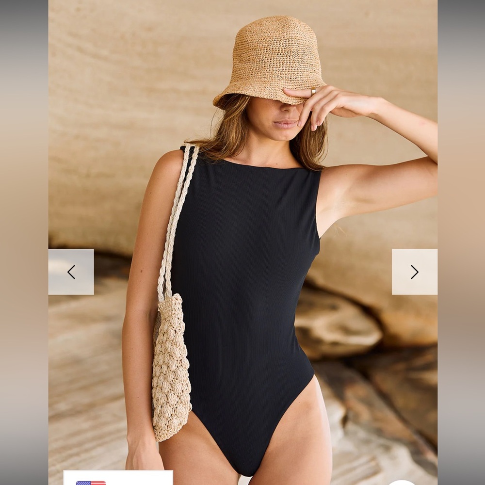 NWT Black Boat Collar One-Piece Swimsuit MEDIUM - Picture 2 of 12